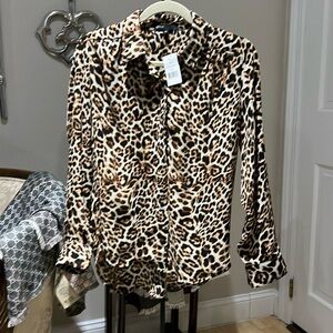 Gibson 100% polyester, golden, jaguar extra small button-down blouse NWT